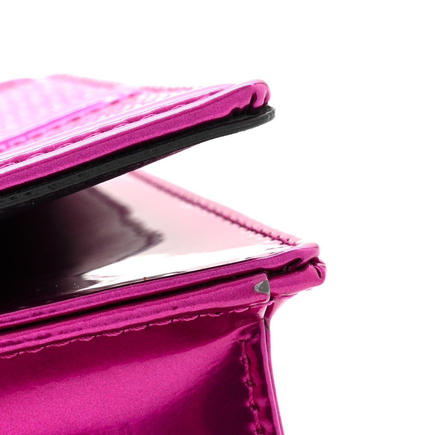 Metallic Patent Micro-Cannage Diorama Wallet on Chain Pouch Pink ¡§ Direct shipment via from wholesalehk.shop