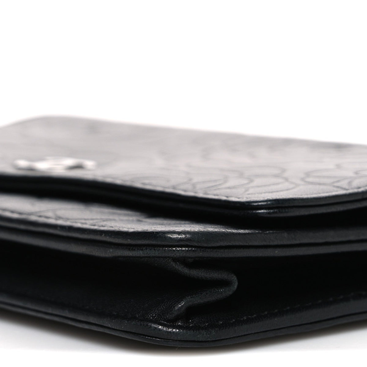 Lambskin Camellia Embossed Wallet on Chain WOC Black wholesalehk.shop