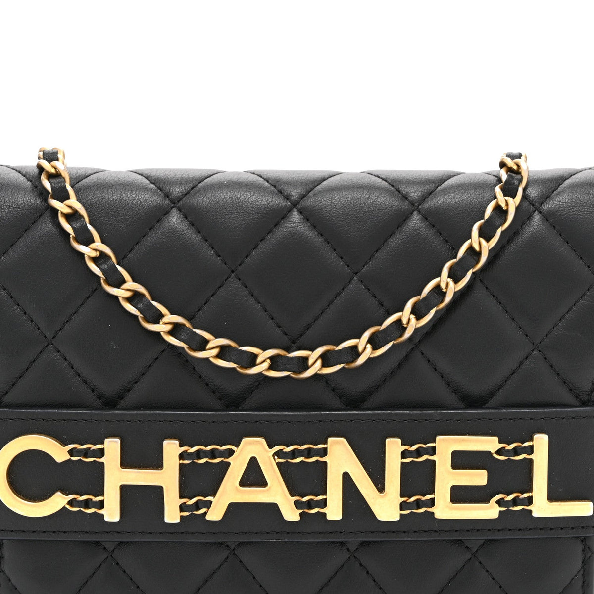 Calfskin Quilted Enchained Wallet On Chain WOC Black wholesalehk.shop