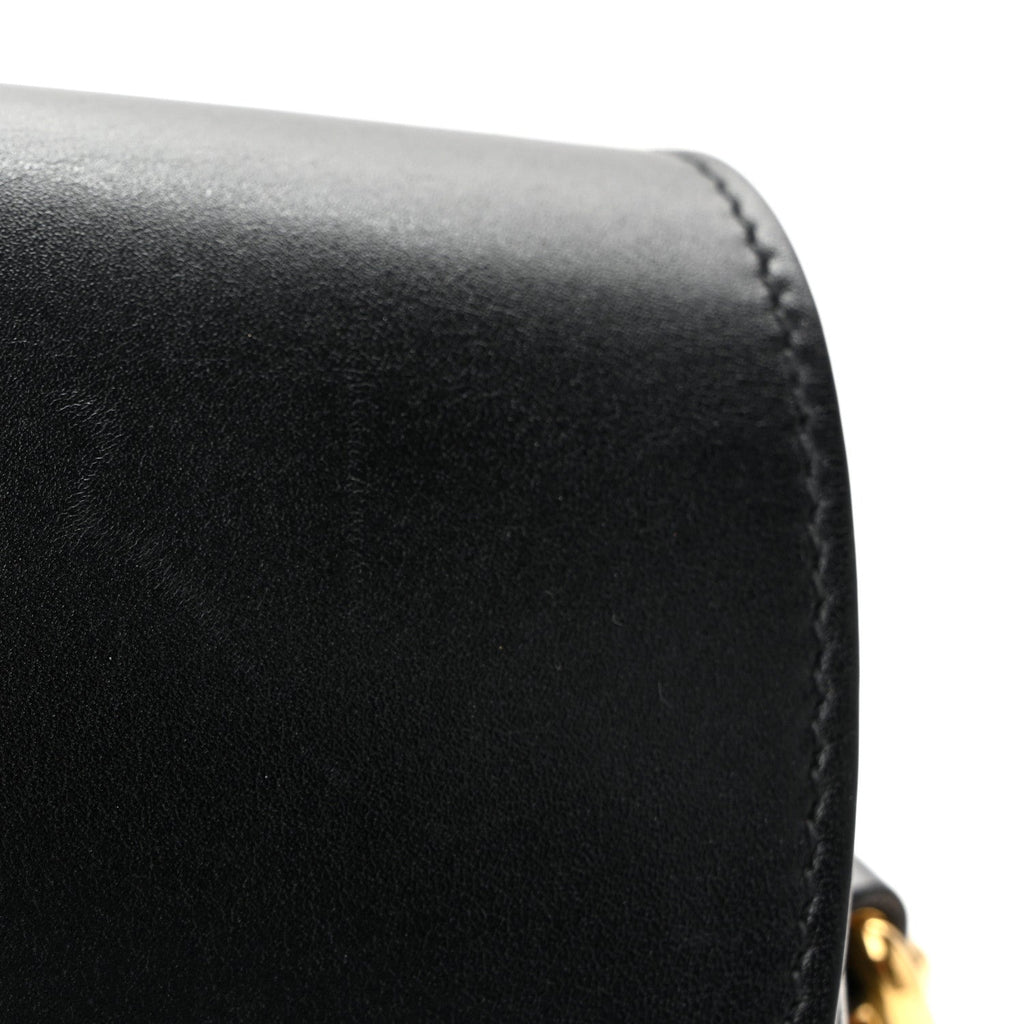 Box Calfskin Medium Bobby Flap Black wholesalehk.shop