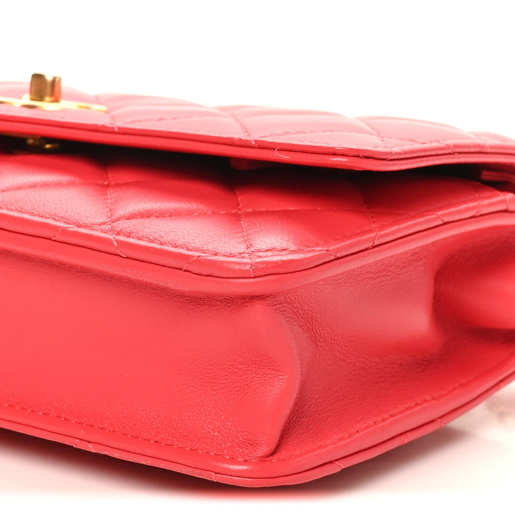 Lambskin Quilted CC Pearl Crush Wallet On Chain WOC  Red wholesalehk.shop