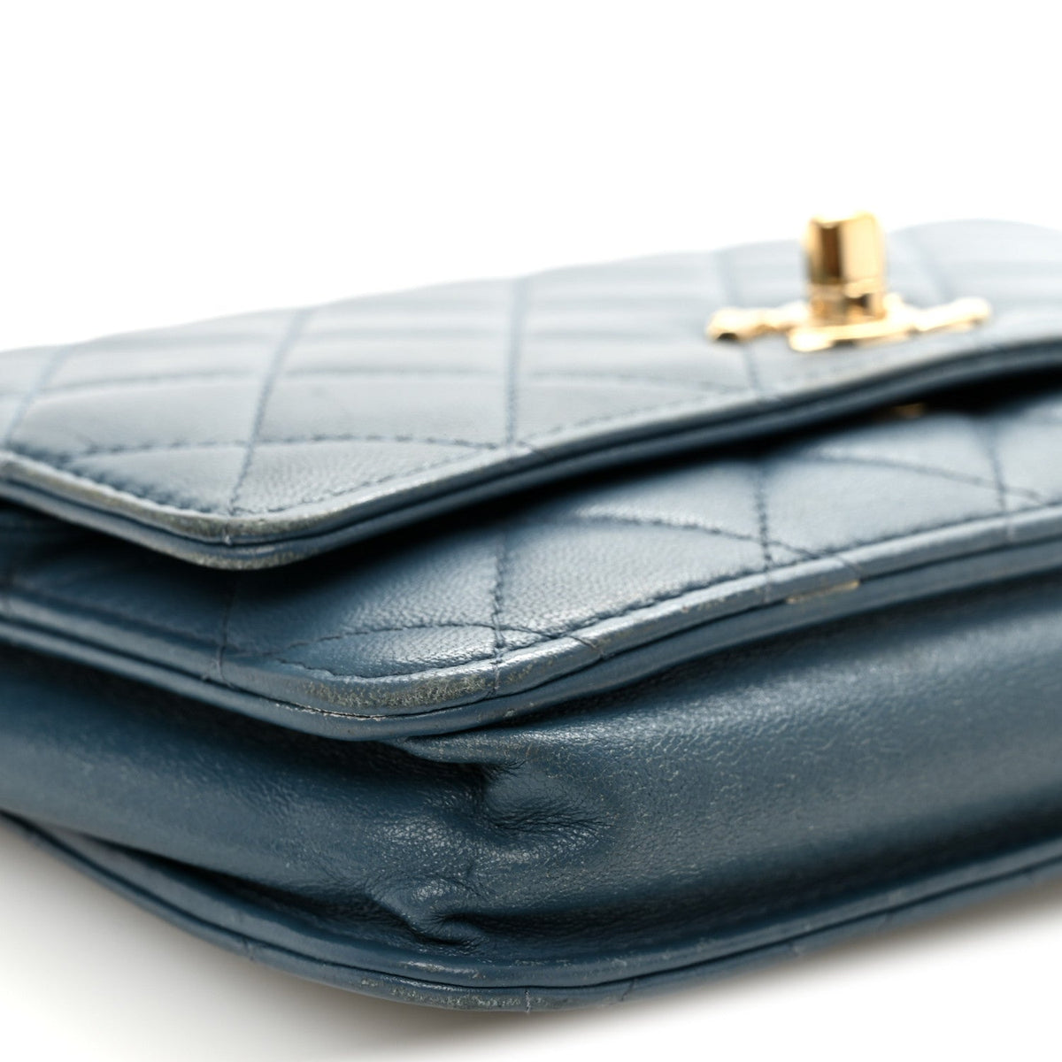Lambskin Quilted Trendy CC Wallet On Chain WOC Blue wholesalehk.shop
