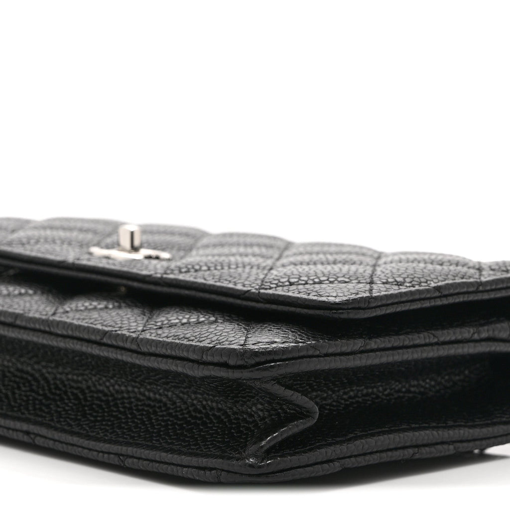 Caviar Quilted CC Turnlock Wallet On Chain WOC Black wholesalehk.shop