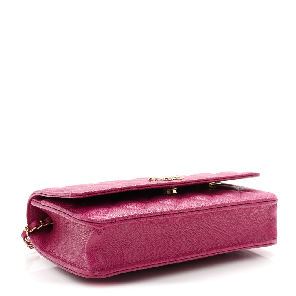 Caviar Quilted Chain Embossed CC Wallet On Chain WOC Fuchsia wholesalehk.shop