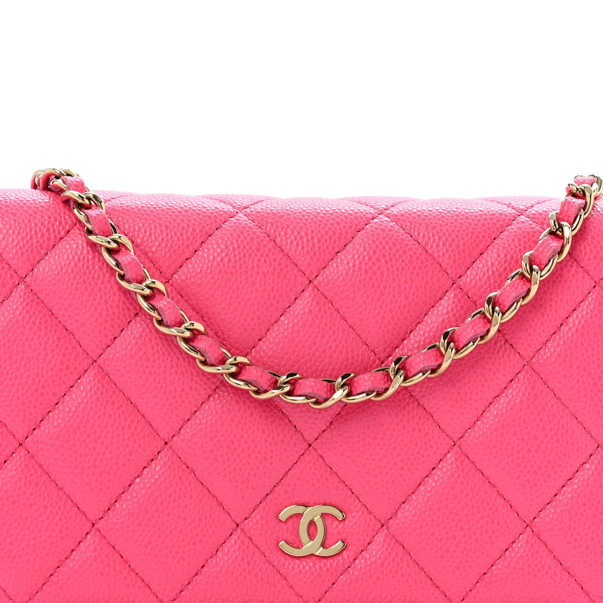 Caviar Quilted Wallet on Chain WOC Fuchsia wholesalehk.shop