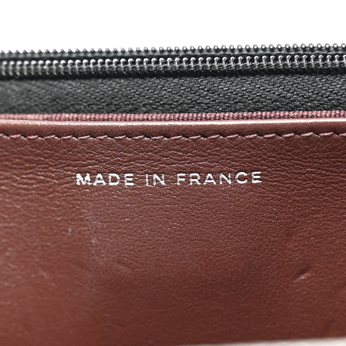 Caviar Quilted Wallet on Chain WOC Black wholesalehk.shop