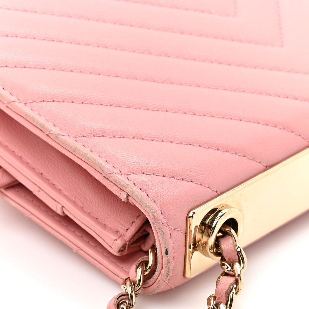 Lambskin Chevron Quilted Trendy CC Wallet On Chain WOC Pink wholesalehk.shop