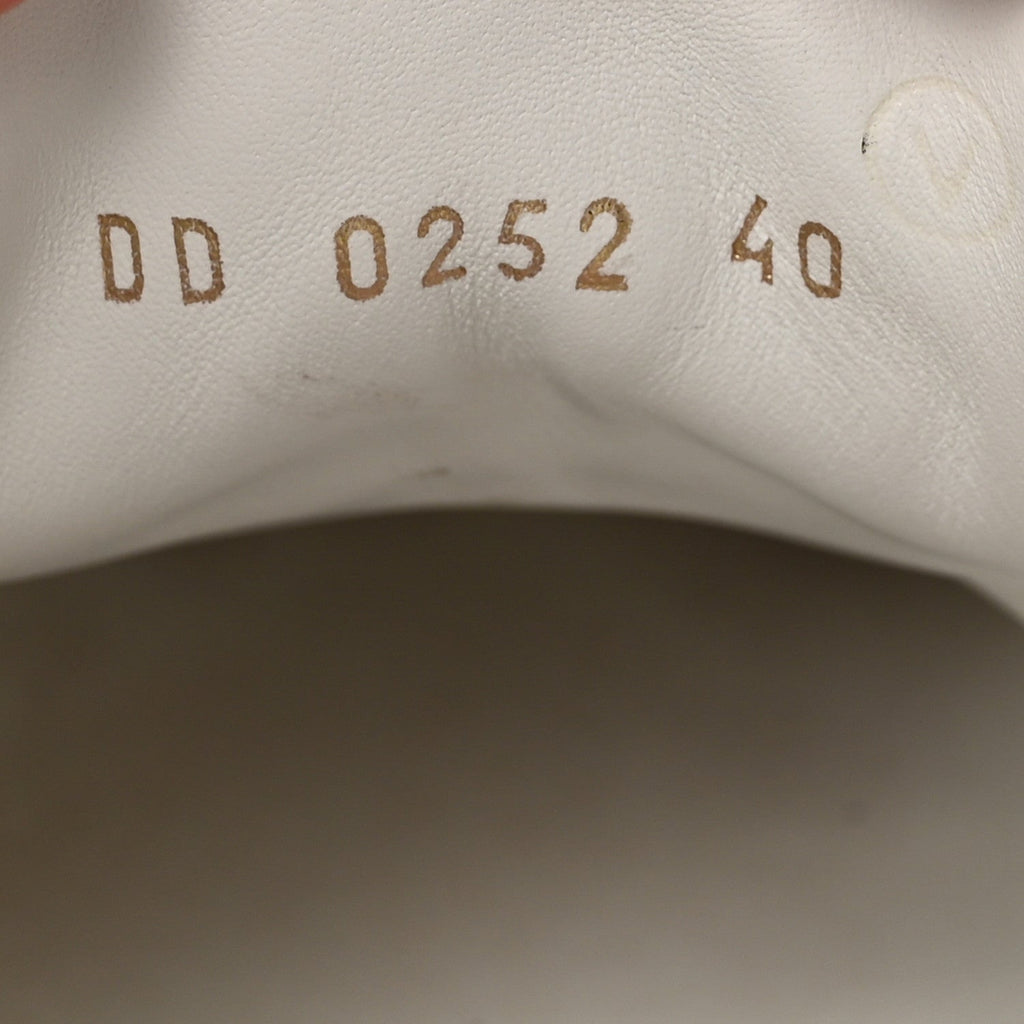 Lambskin Embossed Monogram Time Out Sneakers 40 White £¨ Direct shipment via from wholesalehk.shop