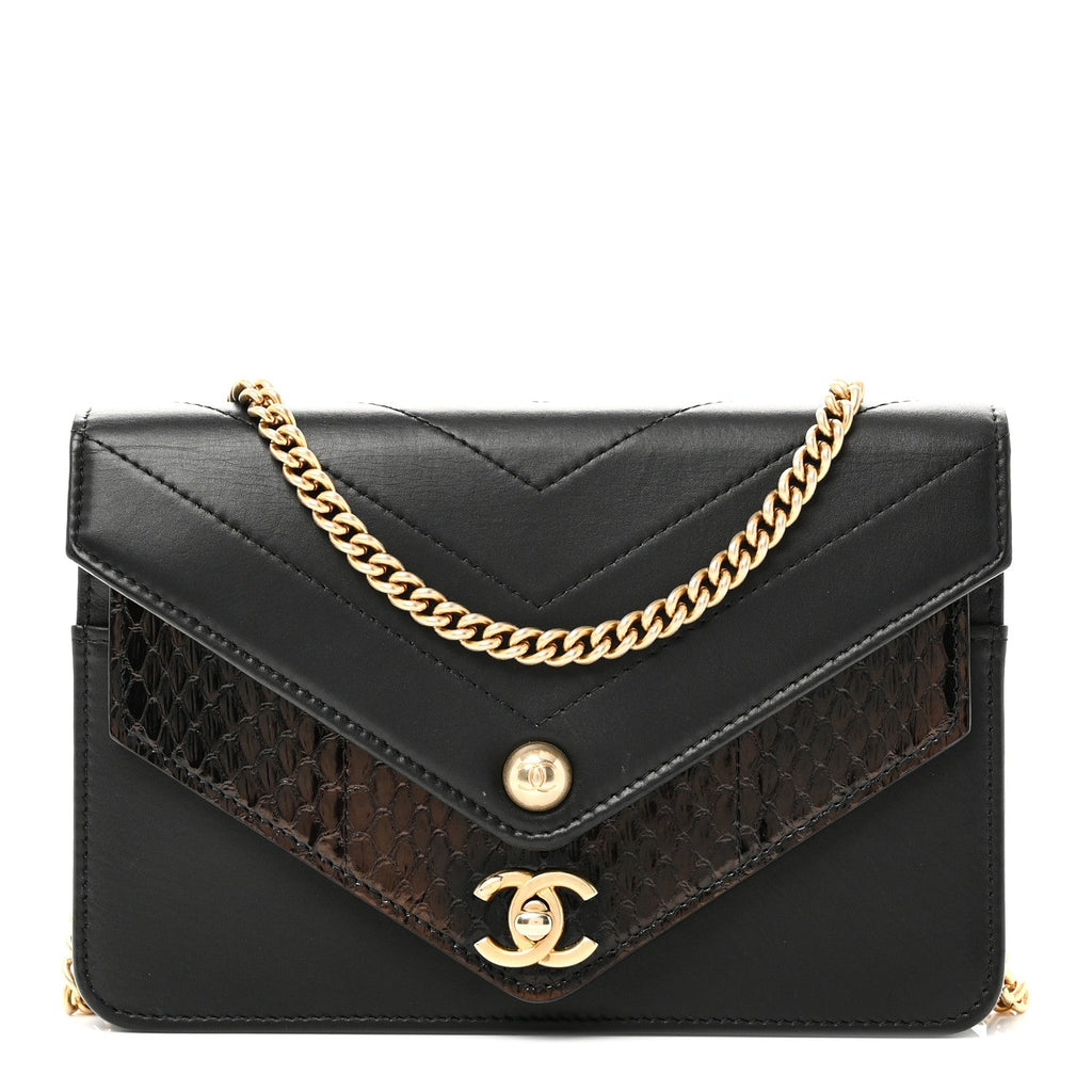 Calfskin Elaphe Double Chevron Mini Wallet On Chain WOC Black Black wholesalehk.shop