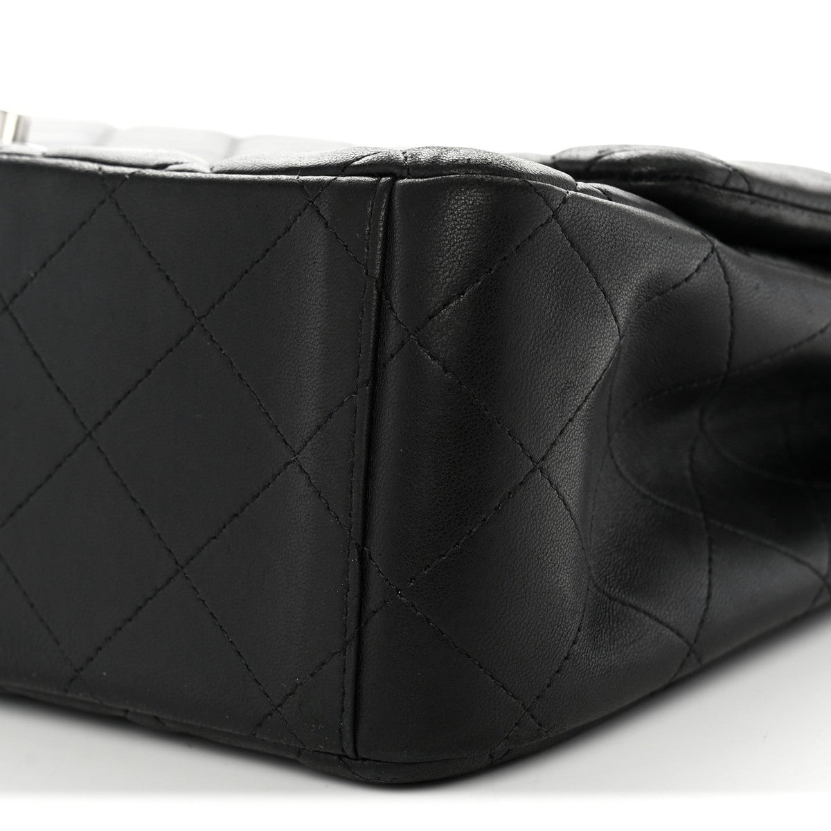 Lambskin Quilted Maxi Double Flap Black wholesalehk.shop