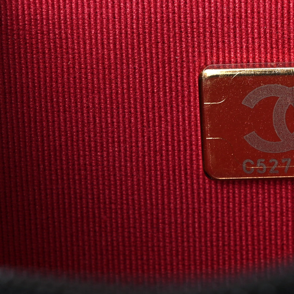 Lambskin Quilted Chanel 19 Wallet On Chain WOC Black wholesalehk.shop