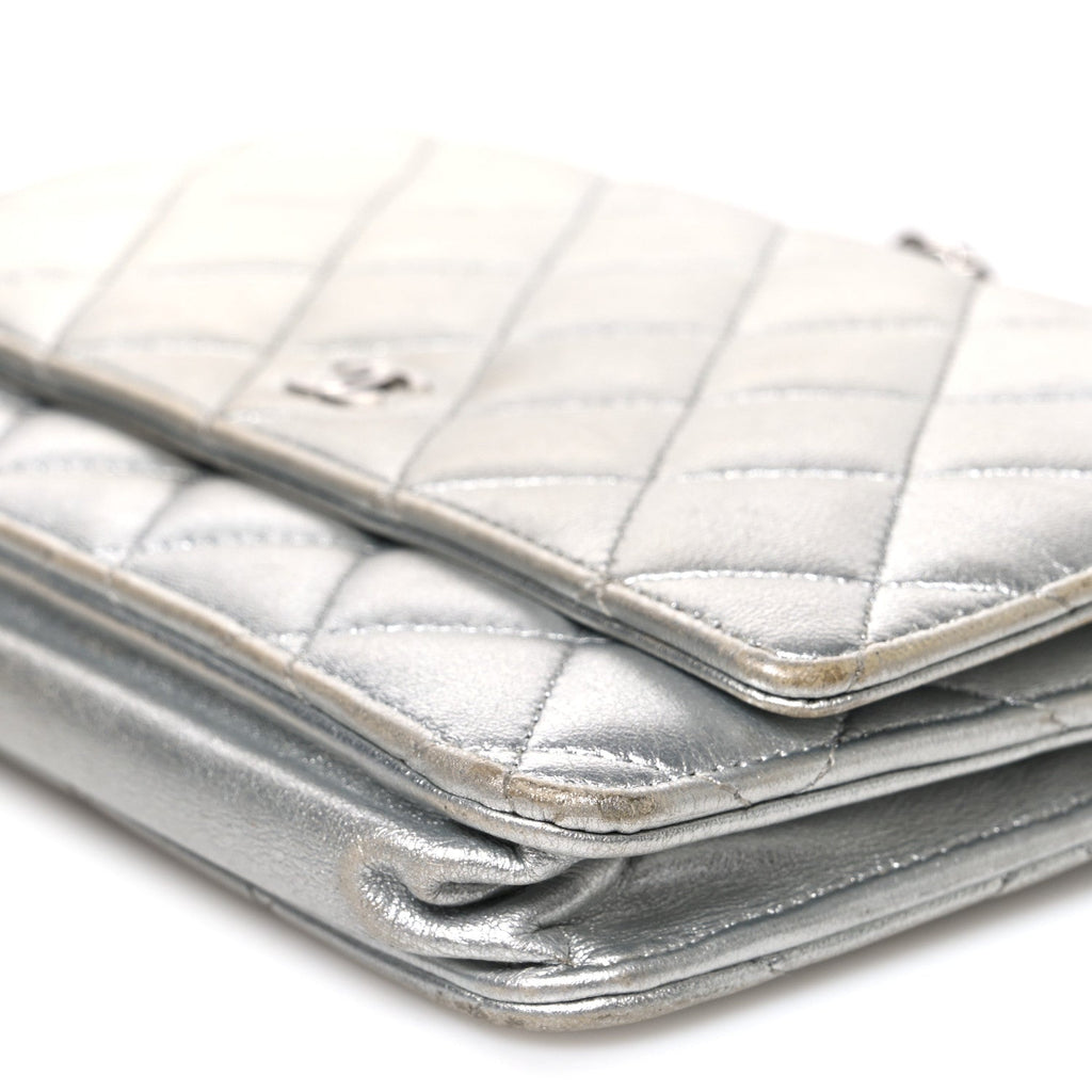 Metallic Lambskin Quilted Wallet On Chain WOC Silver wholesalehk.shop