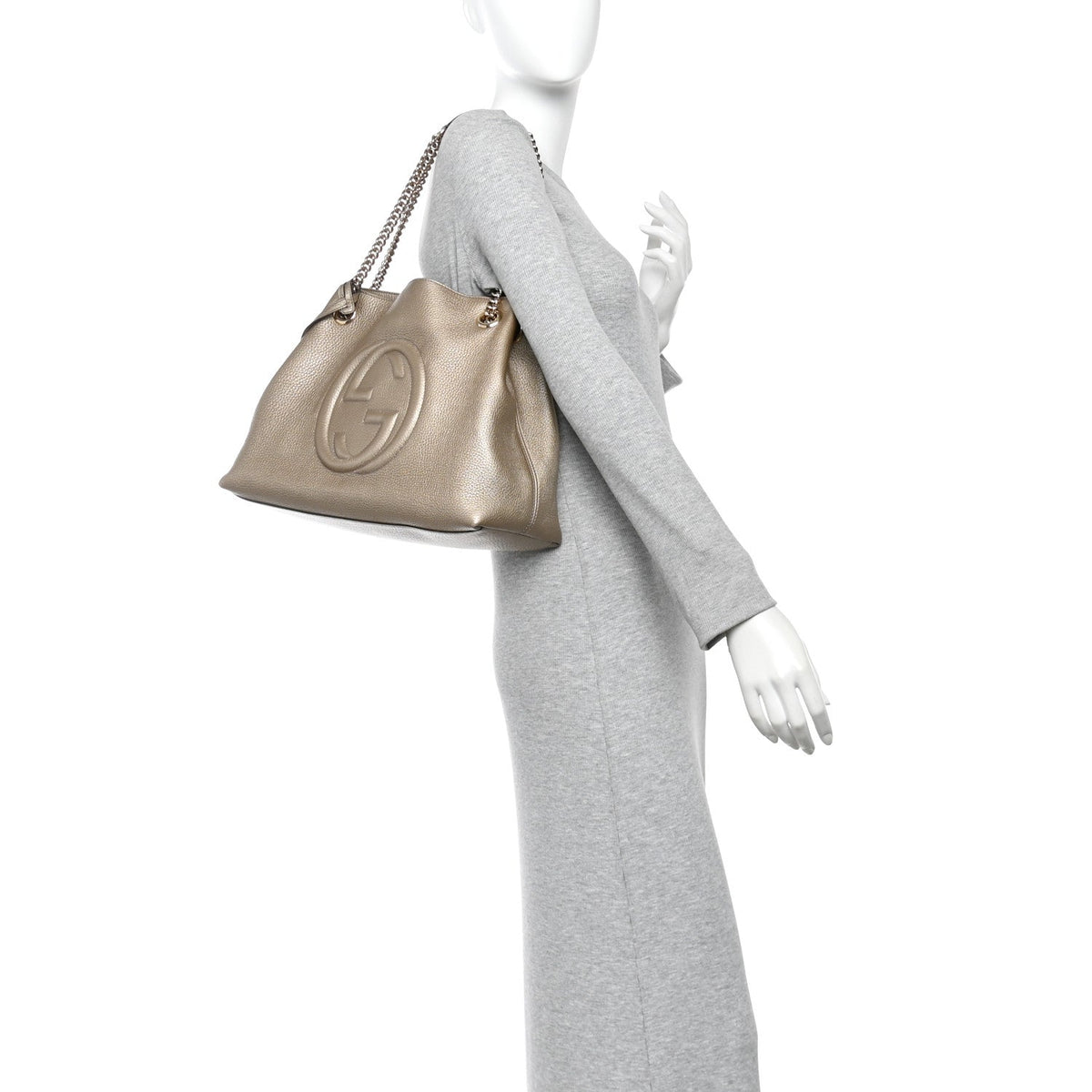 Metallic Pebbled Calfskin Medium Soho Chain Shoulder Bag Golden Beige wholesalehk.shop