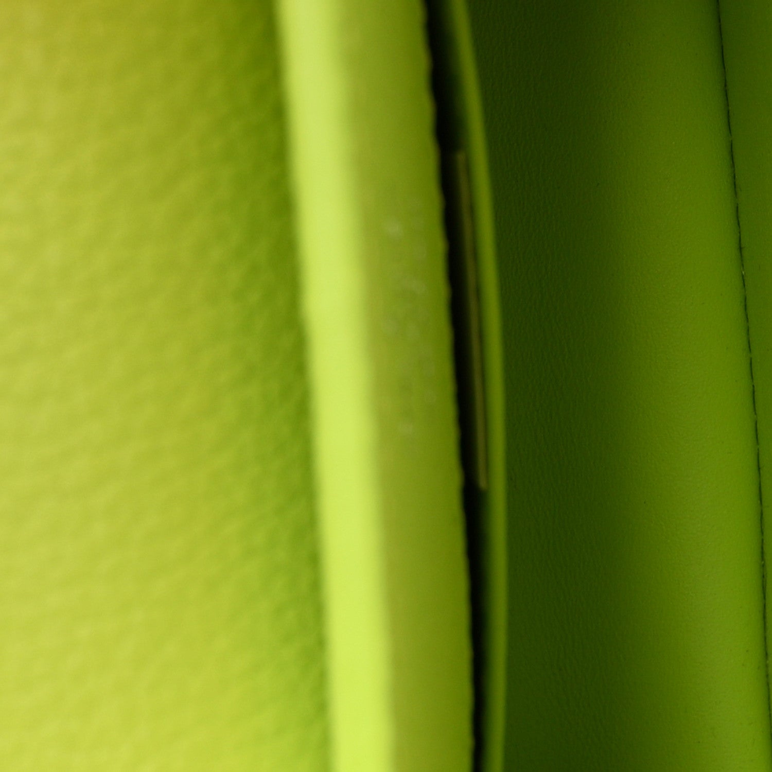 Taurillon Mini Capucines Chartreuse £¨ Direct shipment via from wholesalehk.shop
