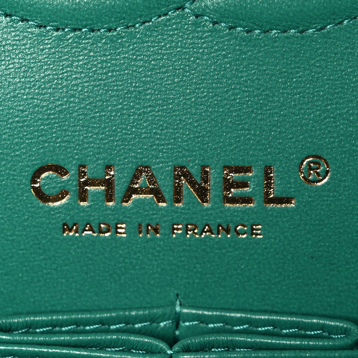Iridescent Calfskin Quilted Medium Double Flap Green wholesalehk.shop