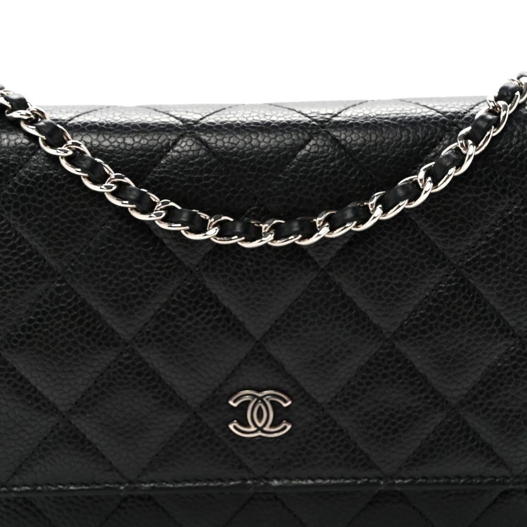 Caviar Quilted Wallet on Chain WOC Black wholesalehk.shop