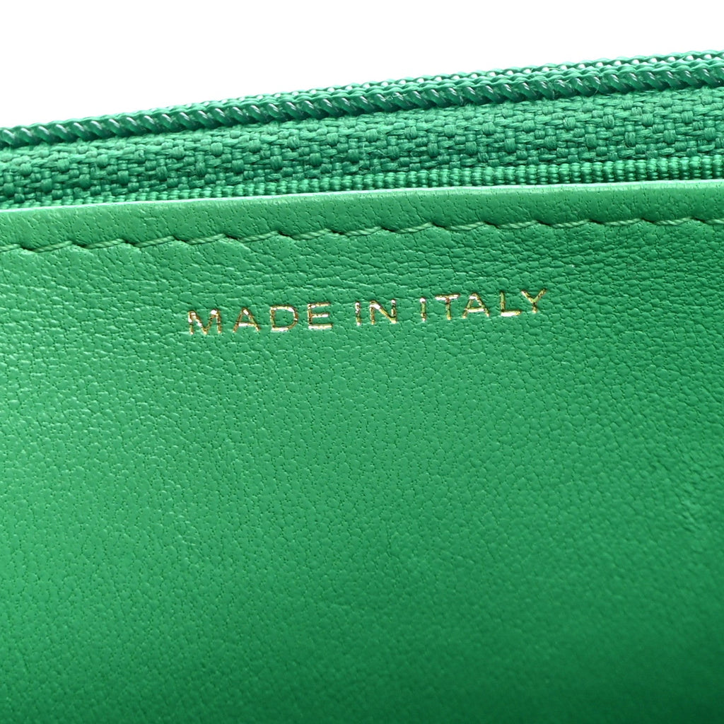 Lambskin Quilted Wallet On Chain WOC Green wholesalehk.shop