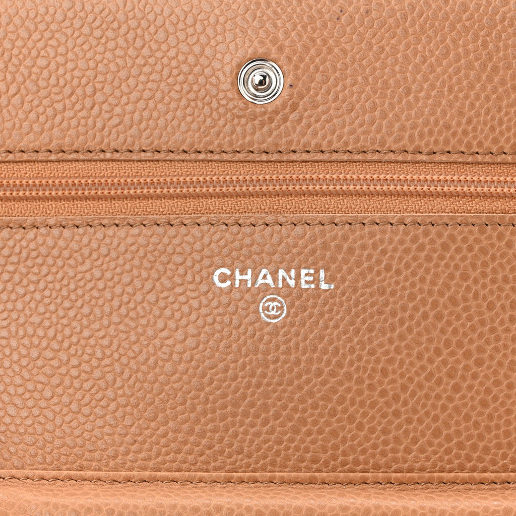 Caviar Quilted Wallet on Chain WOC Beige wholesalehk.shop