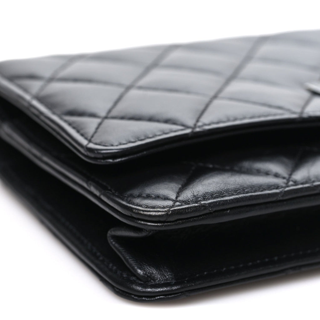 Aged Calfskin Quilted Reissue Wallet On Chain WOC So Black wholesalehk.shop