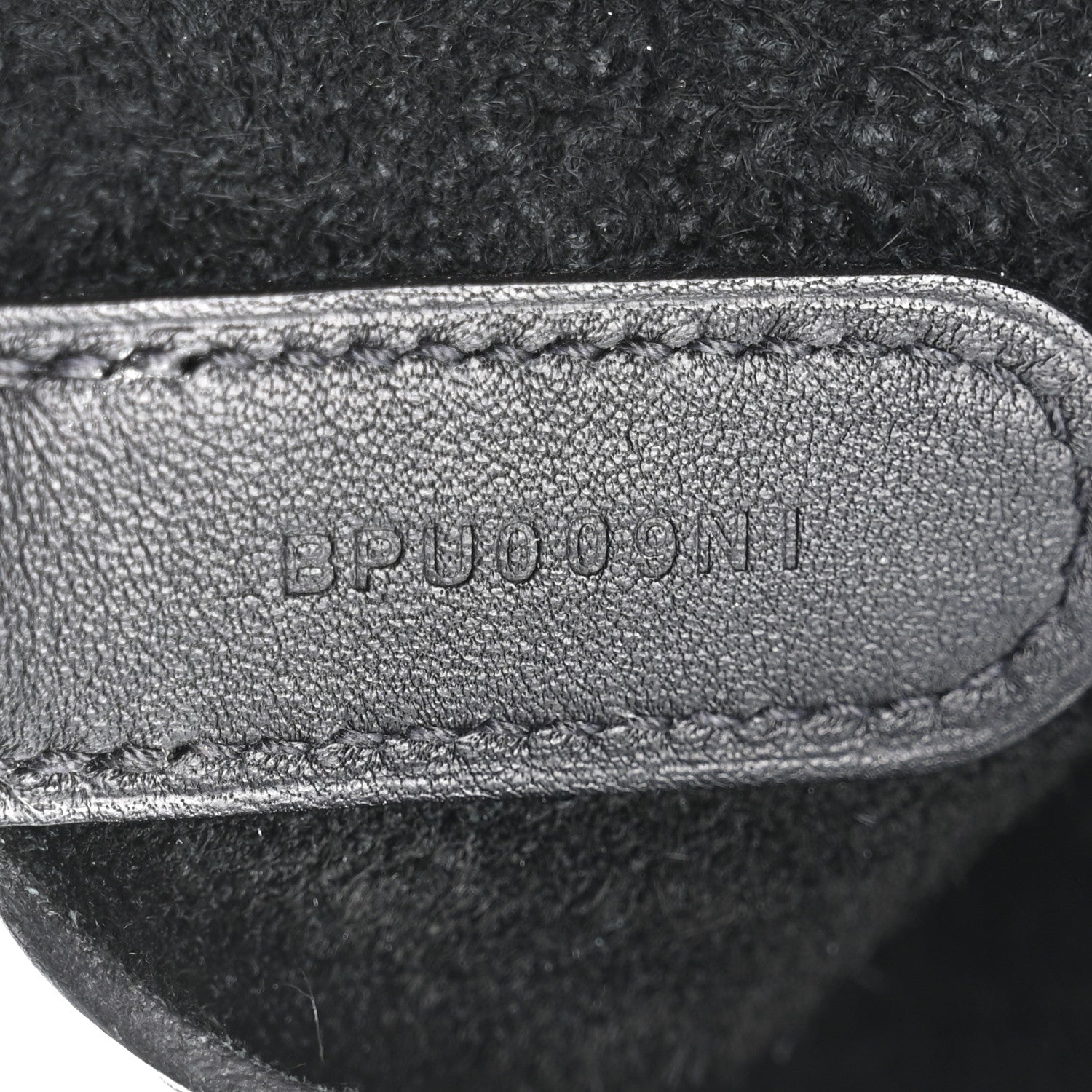 Taurillon Clemence Swift In-The-Loop 18 Bag Black £¨ Direct shipment via from wholesalehk.shop