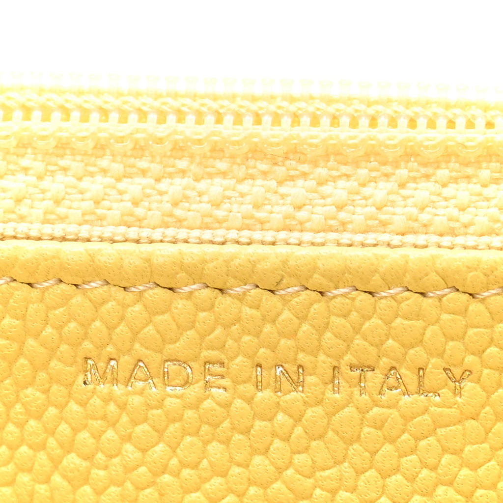 Caviar Quilted Tiny CC Wallet On Chain WOC Yellow wholesalehk.shop