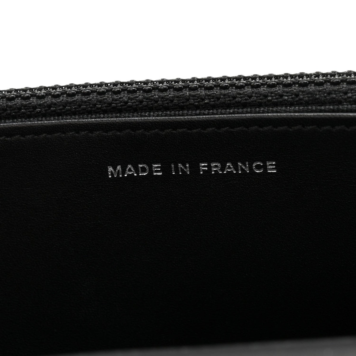 Patent Quilted Wallet On Chain WOC Black wholesalehk.shop