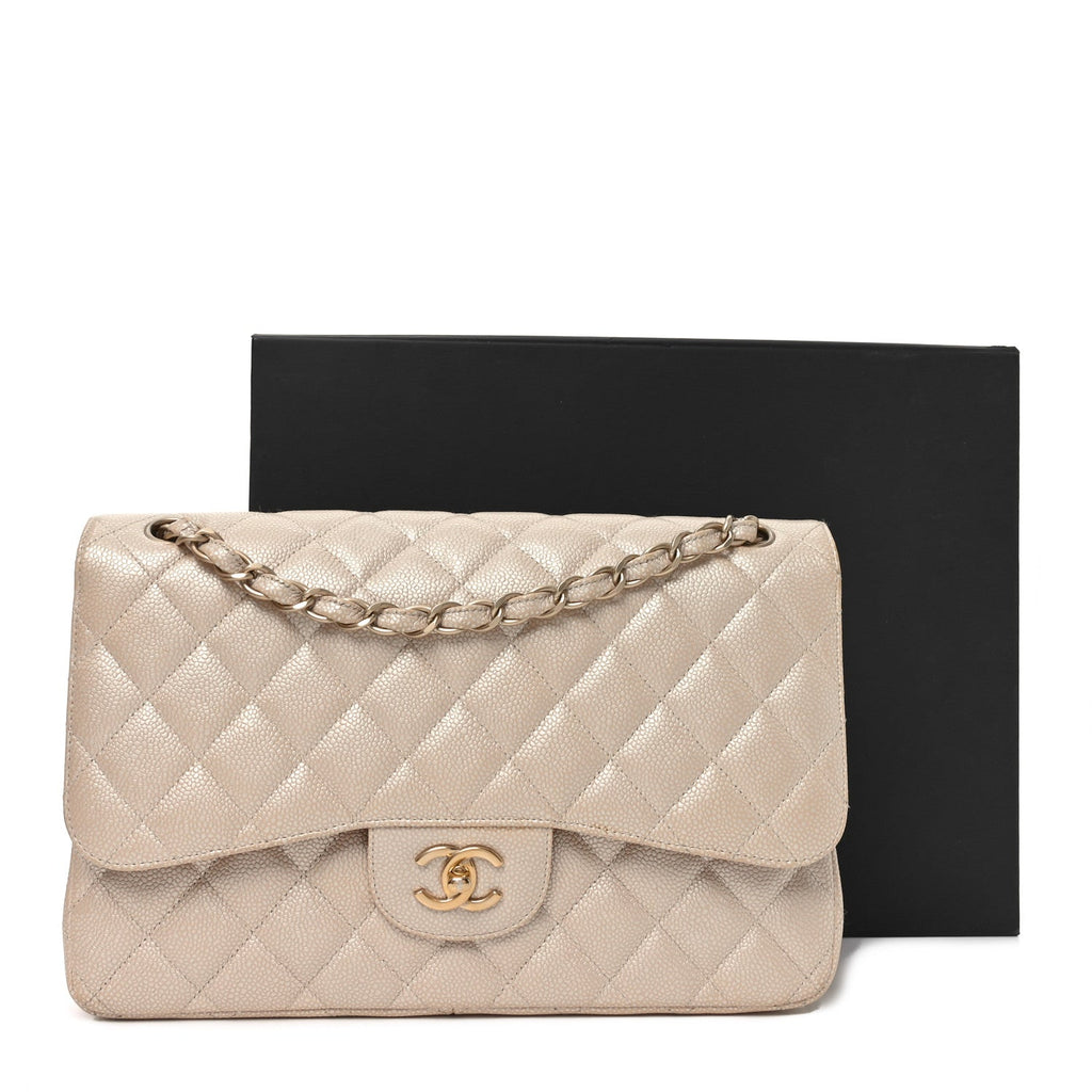 Iridescent Caviar Quilted Jumbo Double Flap Beige wholesalehk.shop
