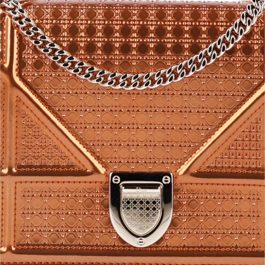 Metallic Patent Micro-Cannage Diorama Wallet on Chain Pouch Orange ¡§ Direct shipment via from wholesalehk.shop