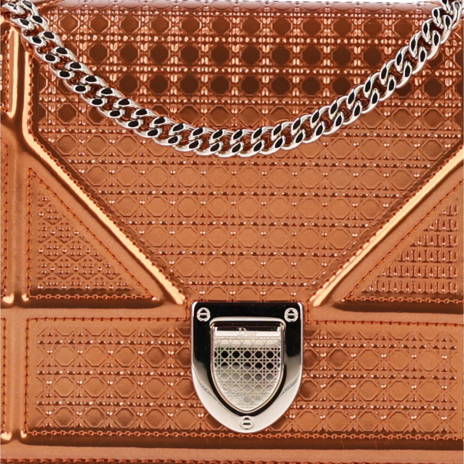 Metallic Patent Micro-Cannage Diorama Wallet on Chain Pouch Orange ¡§ Direct shipment via from wholesalehk.shop