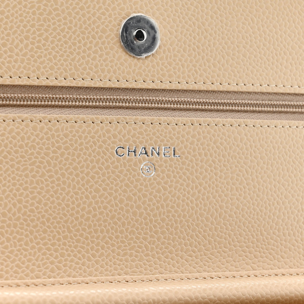 Caviar Quilted Wallet on Chain WOC Beige wholesalehk.shop