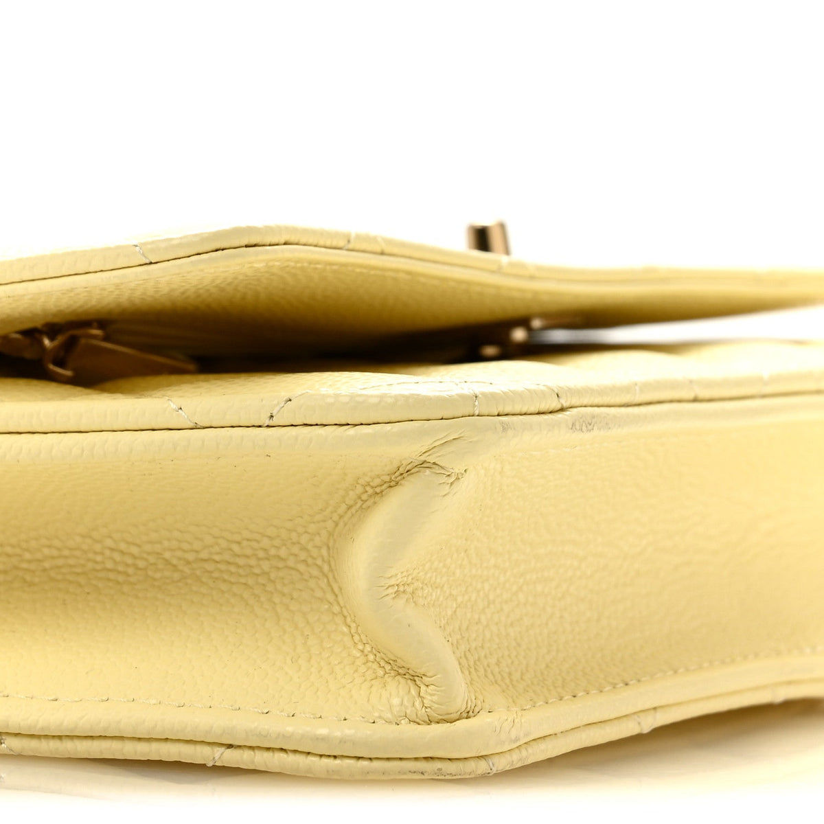 Caviar Quilted CC Turn Lock Wallet On Chain WOC Light Yellow wholesalehk.shop