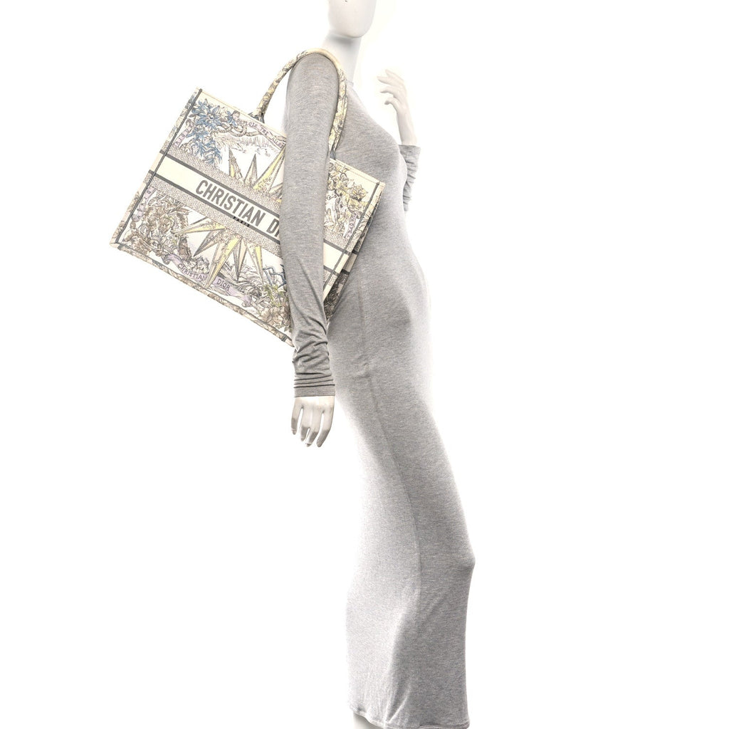 Canvas Embroidered Large Rêve d'Infini Book Tote Multicolor £¨ Direct shipment via from wholesalehk.shop