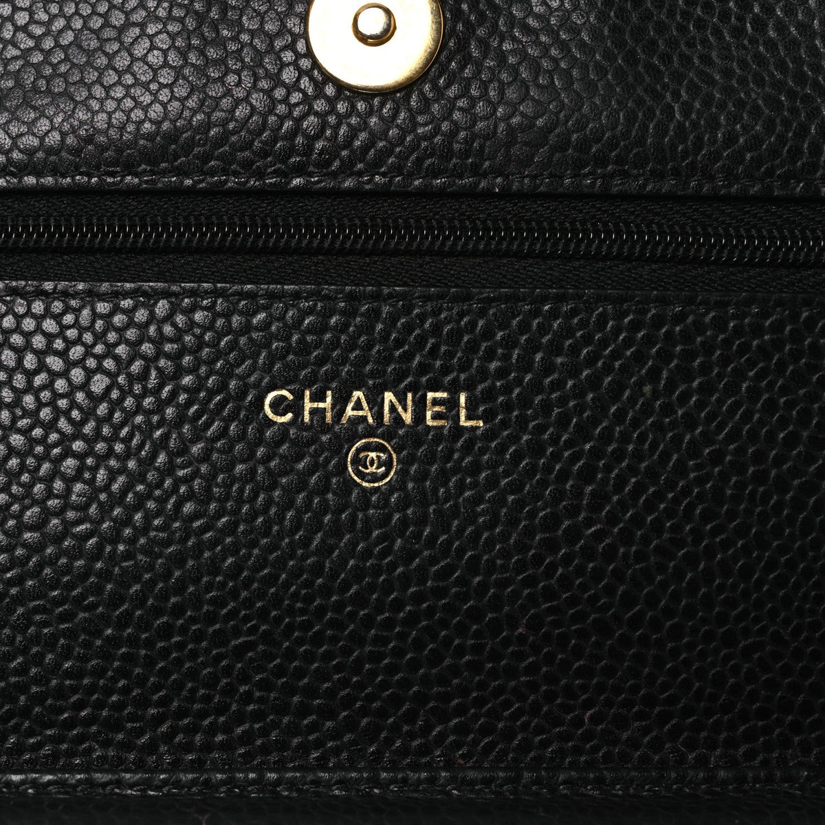Caviar Quilted Wallet on Chain WOC Black wholesalehk.shop