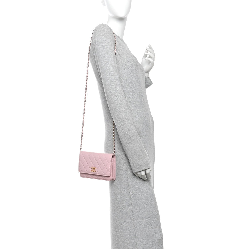 Caviar Quilted Studded CC Wallet on Chain WOC Light Pink wholesalehk.shop