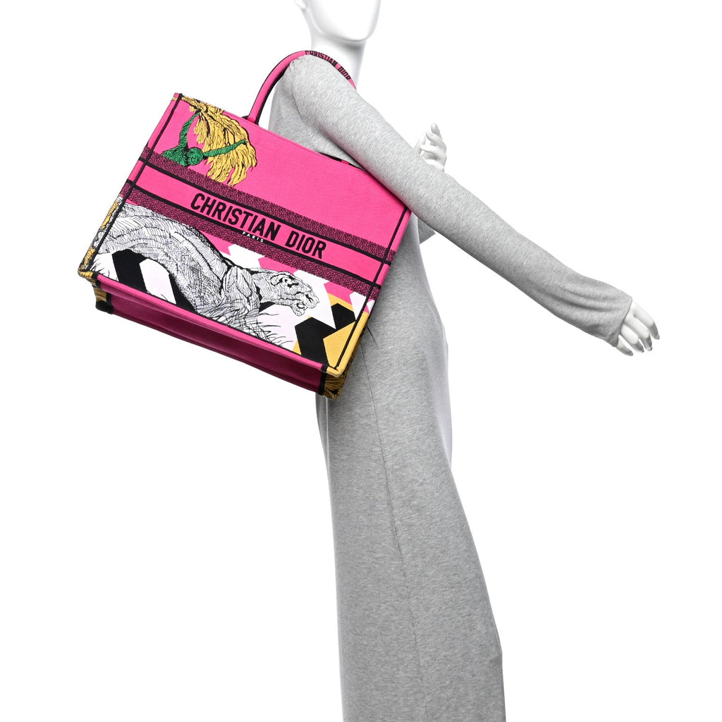 Canvas Embroidered Large Jungle Pop Book Tote Fuchsia Multicolor £¨ Direct shipment via from wholesalehk.shop