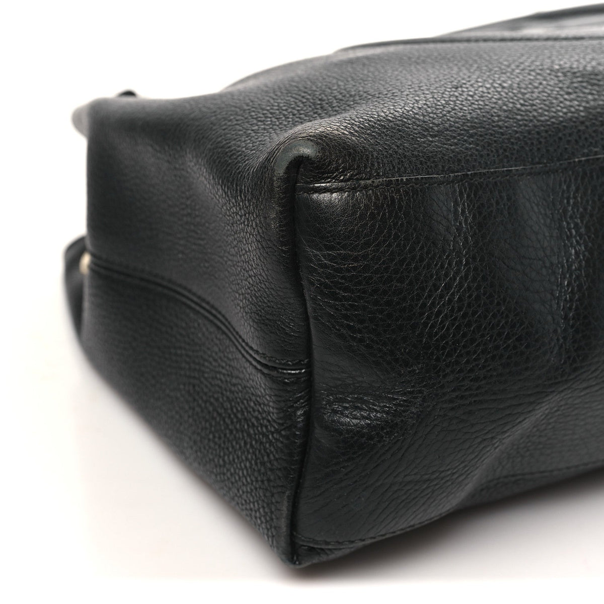 Pebbled Calfskin Medium Soho Chain Shoulder Bag Black wholesalehk.shop