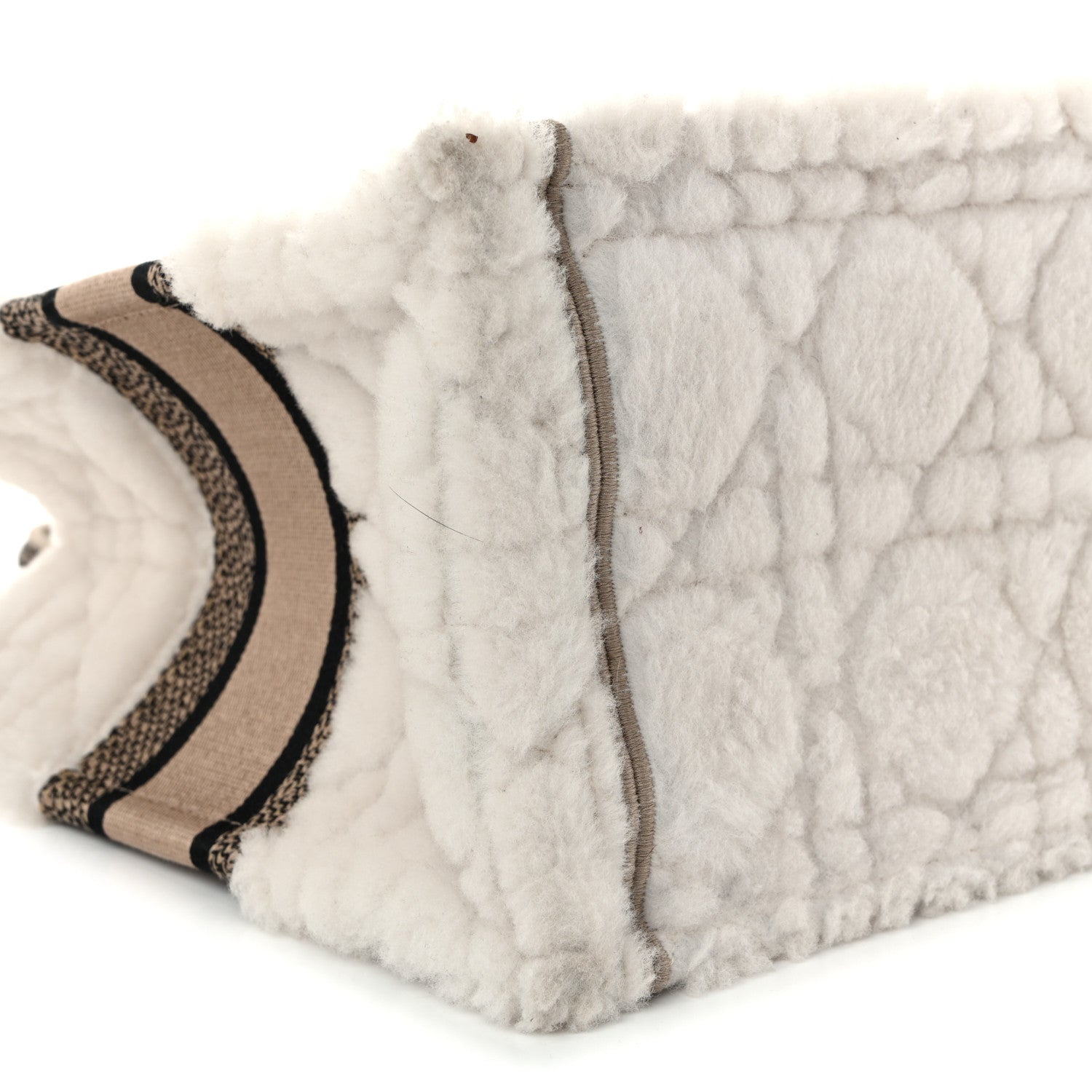 Shearling Cannage Medium Book Tote Ecru Black £¨ Direct shipment via from wholesalehk.shop