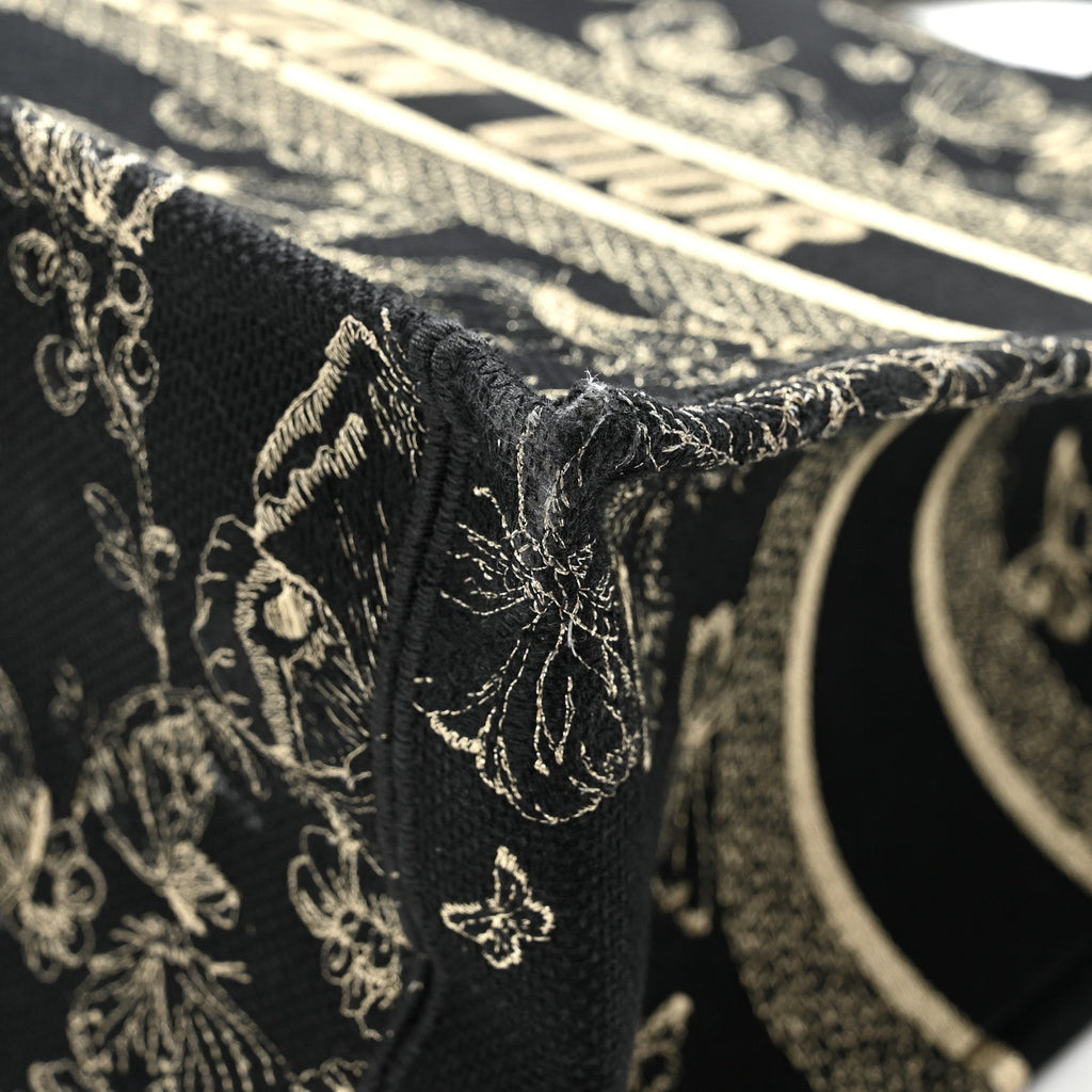 Canvas Embroidered Medium New York Butterfly Book Tote Black £¨ Direct shipment via from wholesalehk.shop