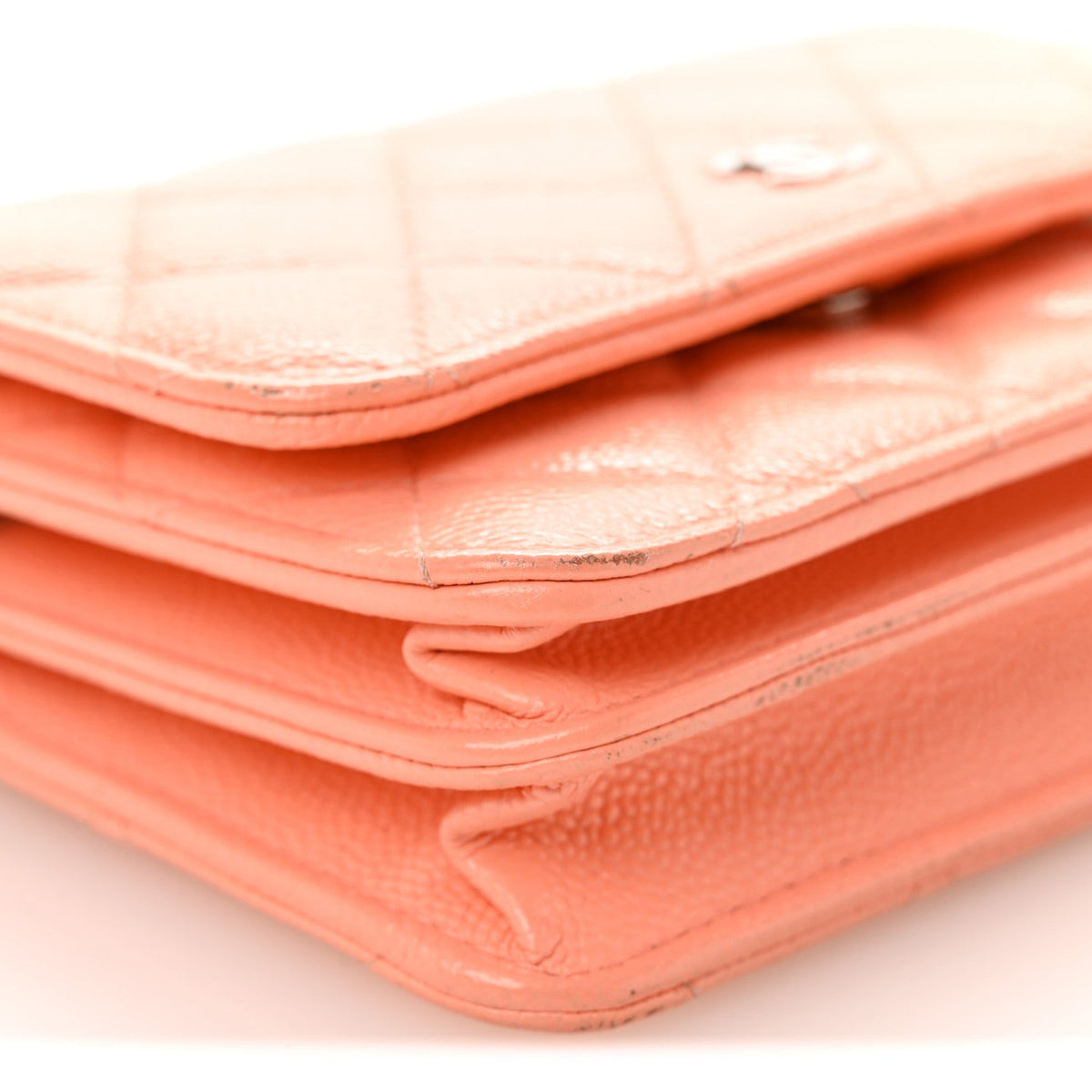 Caviar Quilted Mini Wallet On Chain WOC Coral wholesalehk.shop