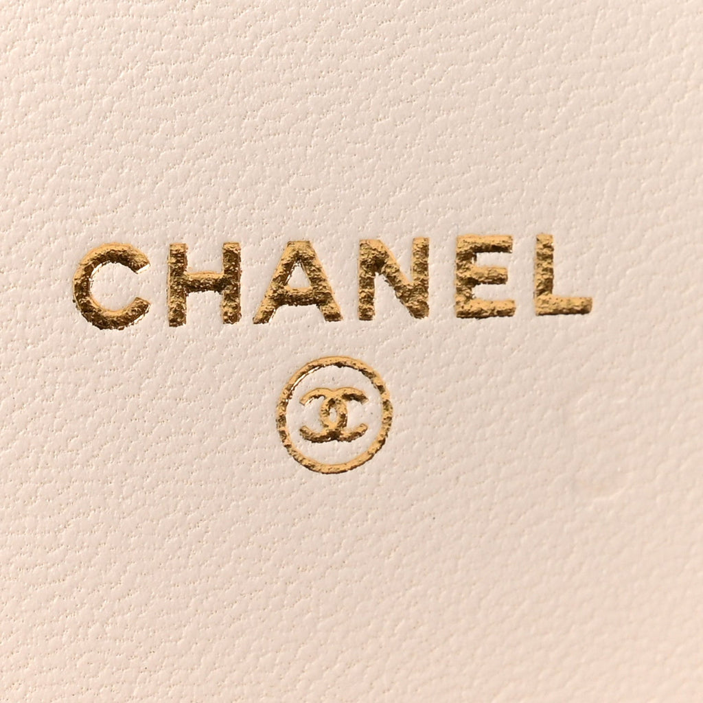 Lambskin Quilted Book Wallet On Chain WOC Black wholesalehk.shop