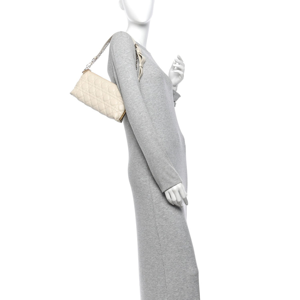 Lambskin Cannage Dior Club Bag  Dusty Ivory wholesalehk.shop