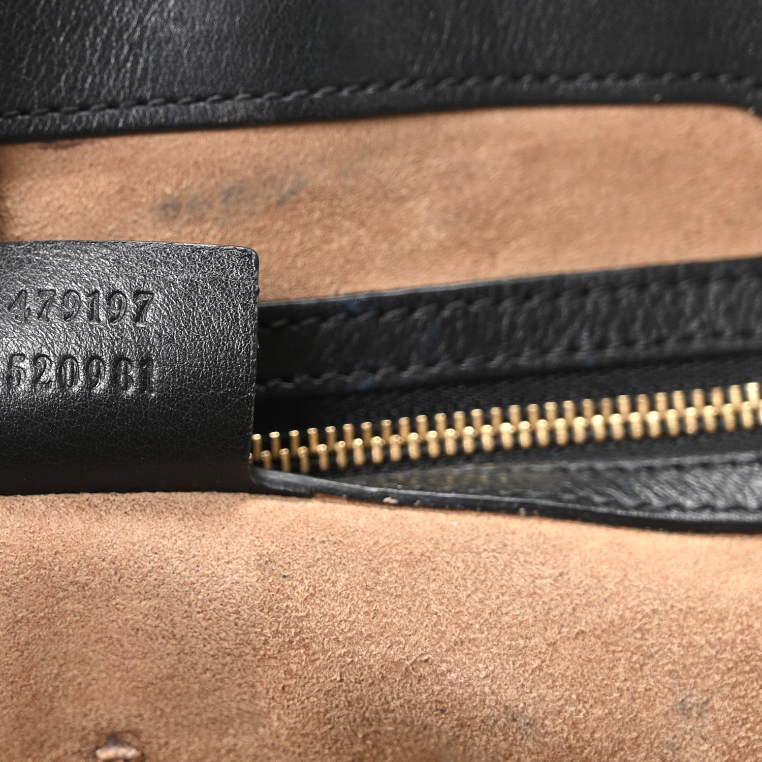 GG Supreme Monogram Medium Padlock Tote Black £¨ Direct shipment via from wholesalehk.shop