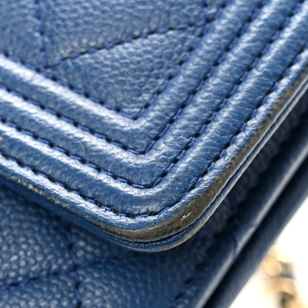 Caviar Quilted Boy Wallet On Chain WOC Dark Blue wholesalehk.shop