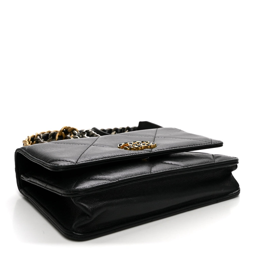 Goatskin Quilted Chanel 19 Wallet On Chain WOC Black wholesalehk.shop