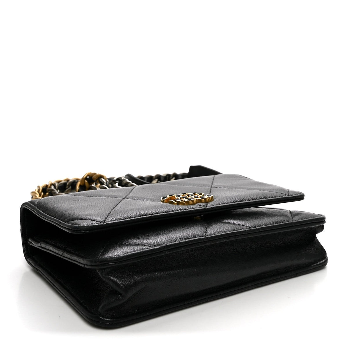 Goatskin Quilted Chanel 19 Wallet On Chain WOC Black wholesalehk.shop
