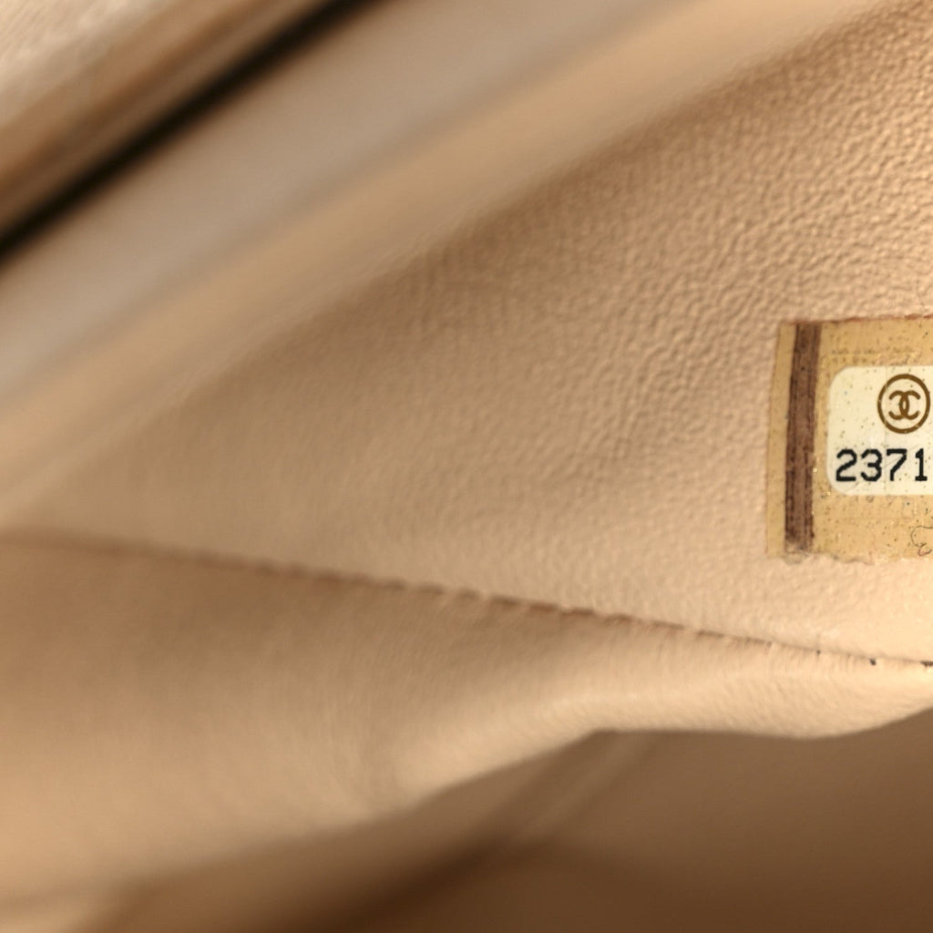 Caviar Quilted Jumbo Double Flap Beige wholesalehk.shop
