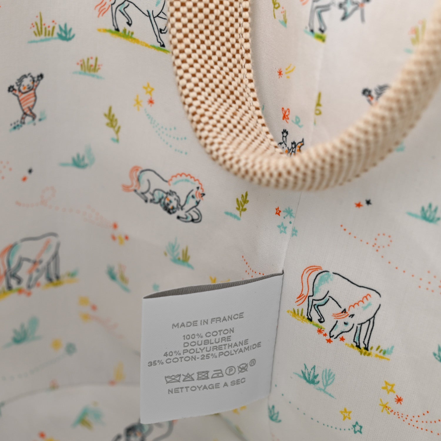 H Canvas Cabriole Nappy Bag Biscuit £¨ Direct shipment via from wholesalehk.shop