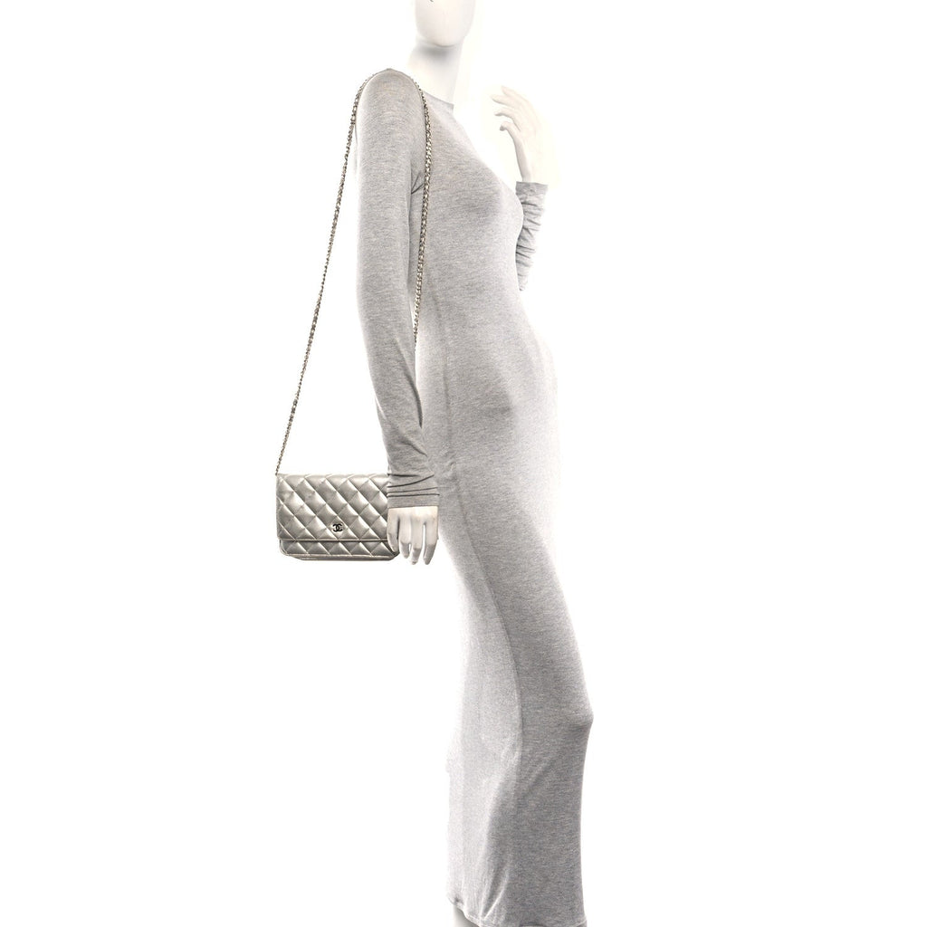 Metallic Lambskin Quilted Wallet On Chain WOC Silver wholesalehk.shop