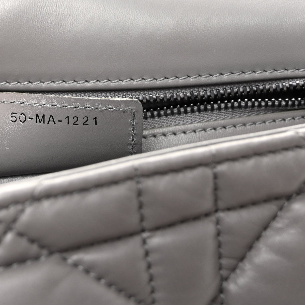 Calfskin Macrocannage Medium Caro Bag Iron Grey wholesalehk.shop