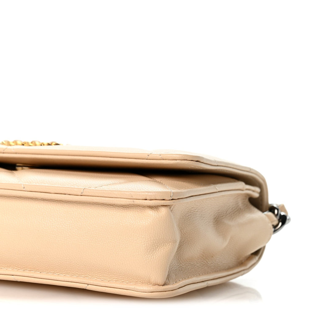 Lambskin Quilted Chanel 19 Wallet On Chain WOC Beige wholesalehk.shop